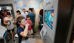 Foto cortesía del <i>Museo de Ciencia Bloomfield.</i><br><i>NDS VideoGuard</i> mejora la experiencia del televidente.