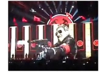 El concierto de Roger Waters utiliza imágenes al estilo nazi.