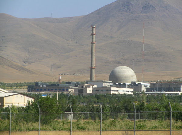 El reactor de agua pesada de Arak, en Irán, es capaz de producir plutonio. (Imagen: Wikipedia Commons).