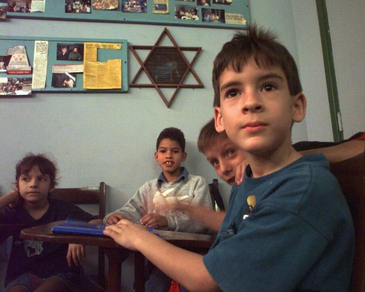 Niños judíos en Cuba